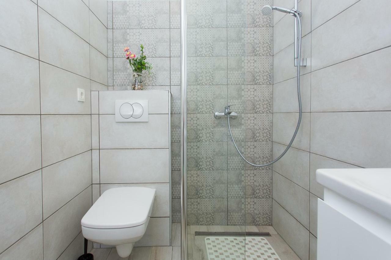 Apartments Pinery Makarska Bagian luar foto